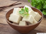 Ricetta Tofu speziato con Cavolo rosso e&nbsp;bianco