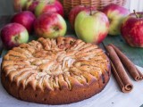 Torta di mele, mandorle e&nbsp;cannella